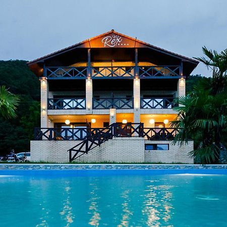Rex Infinity View 4* Cazanele Dunarii Dubova Εξωτερικό φωτογραφία