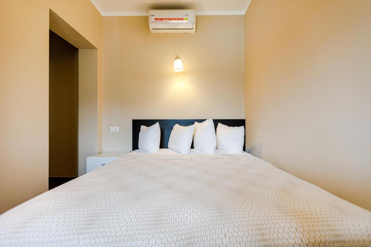 Rex Infinity View 4* Cazanele Dunarii Dubova Εξωτερικό φωτογραφία