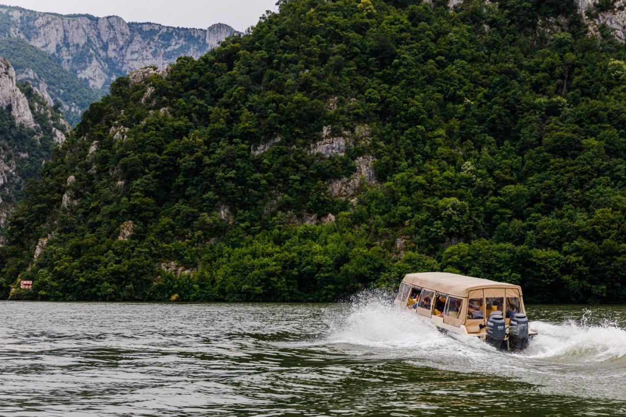 Rex Infinity View 4* Cazanele Dunarii Dubova Εξωτερικό φωτογραφία